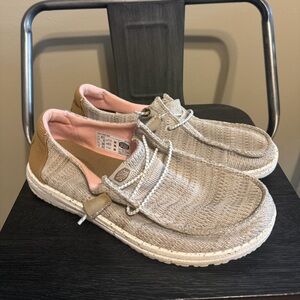 HEYDUDE Wendy Sport Mesh Size 7 Walnut Casual Slip On Comfort Shoes